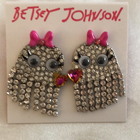 Betsey Johnson Silver Tone Rich Witch Ghost Girl Fringe Drop Earrings NWT - Picture 2 of 12